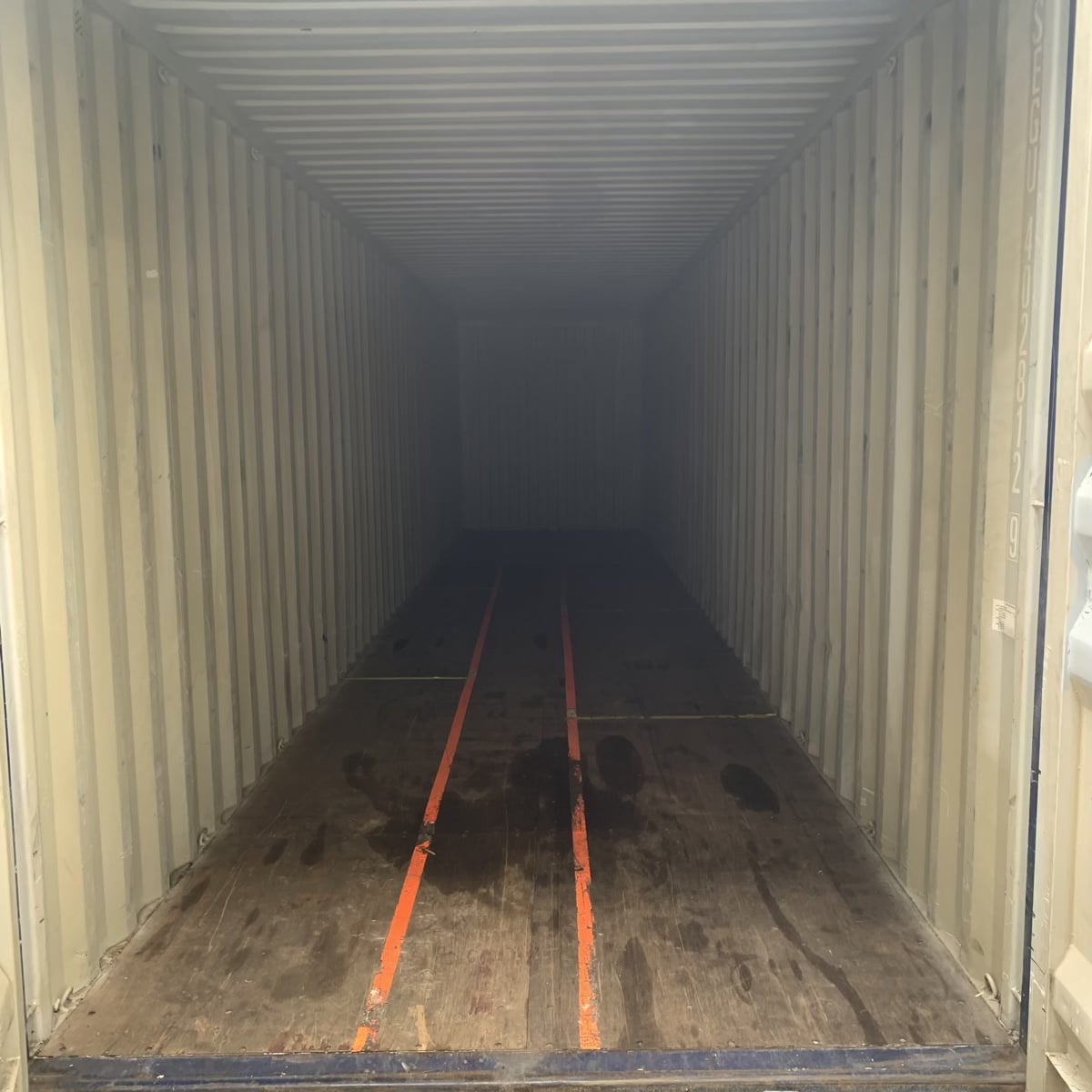 C40-1216 40′ High Cube ($3200)