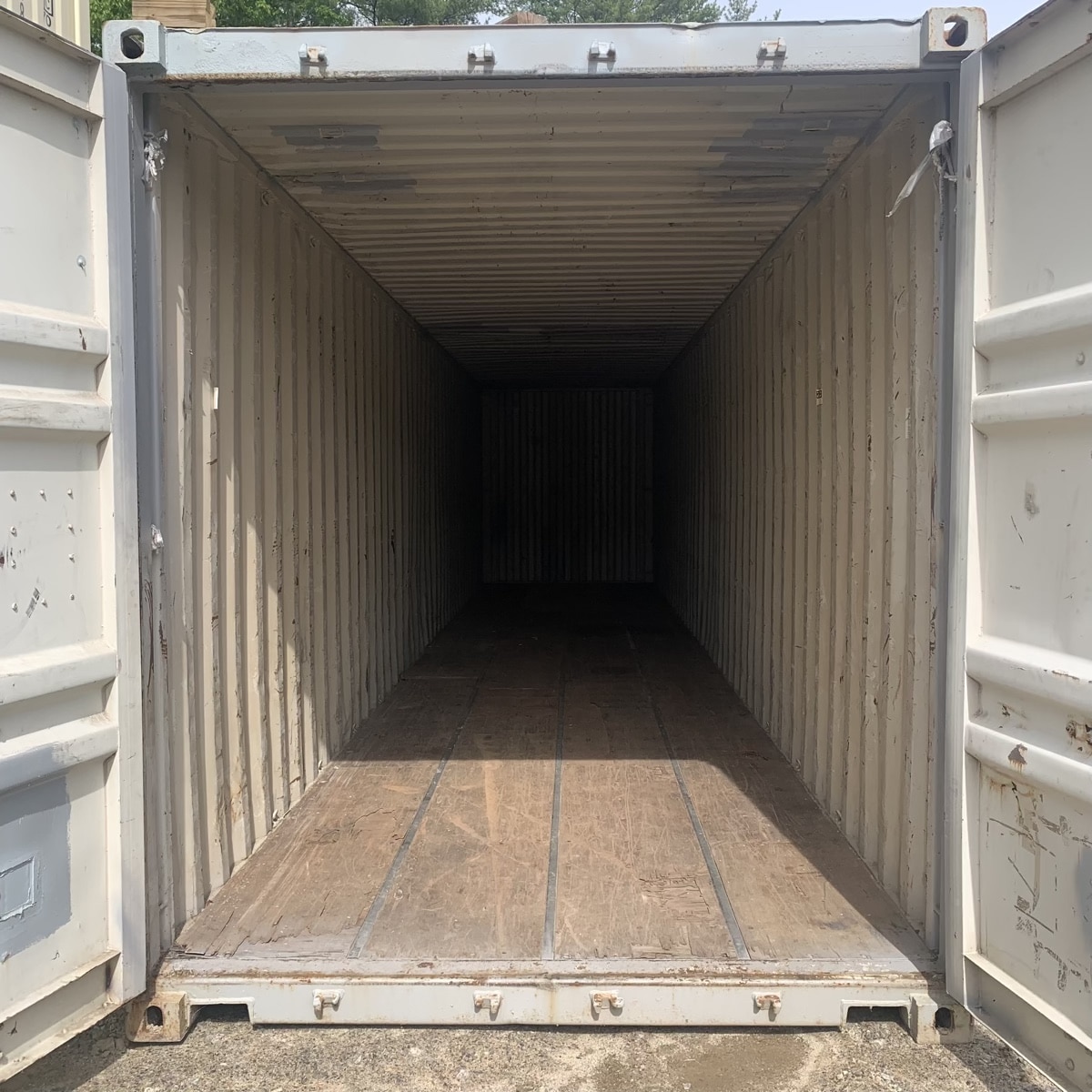 C40-1363 40′ High Cube ($3200)