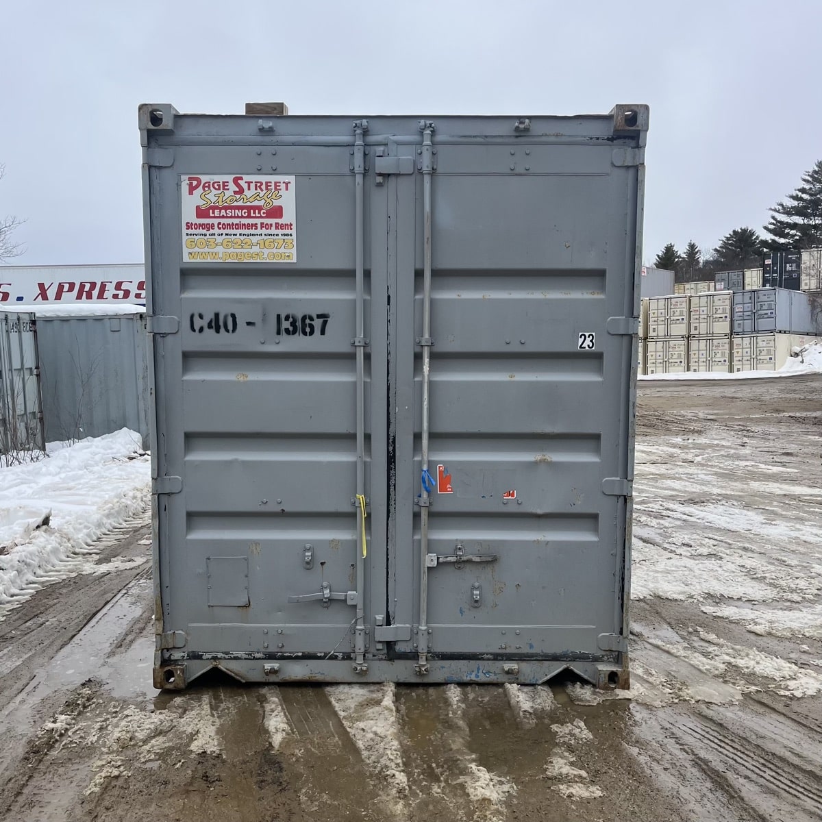 C40-1367 40′ High Cube ($3300)