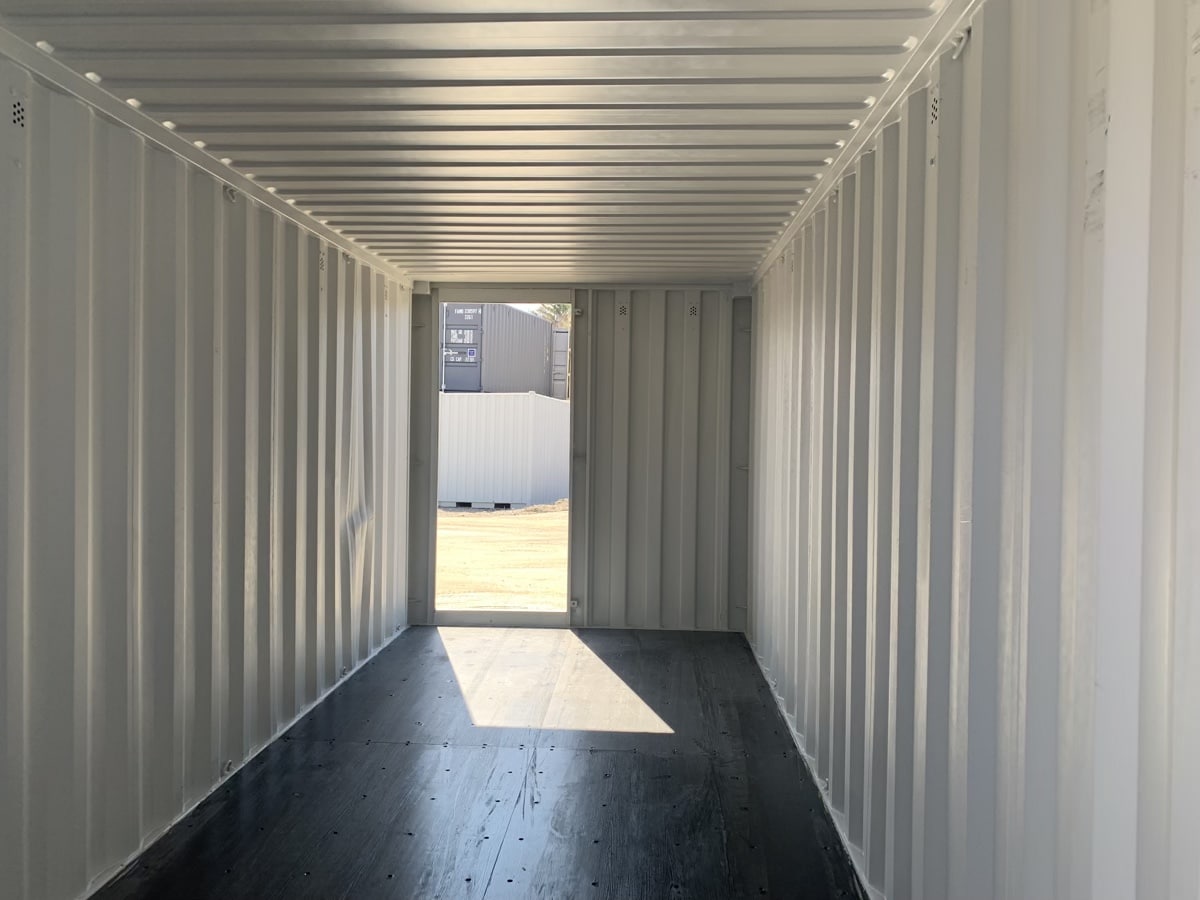 New 20′ Tri-Door ($4000)